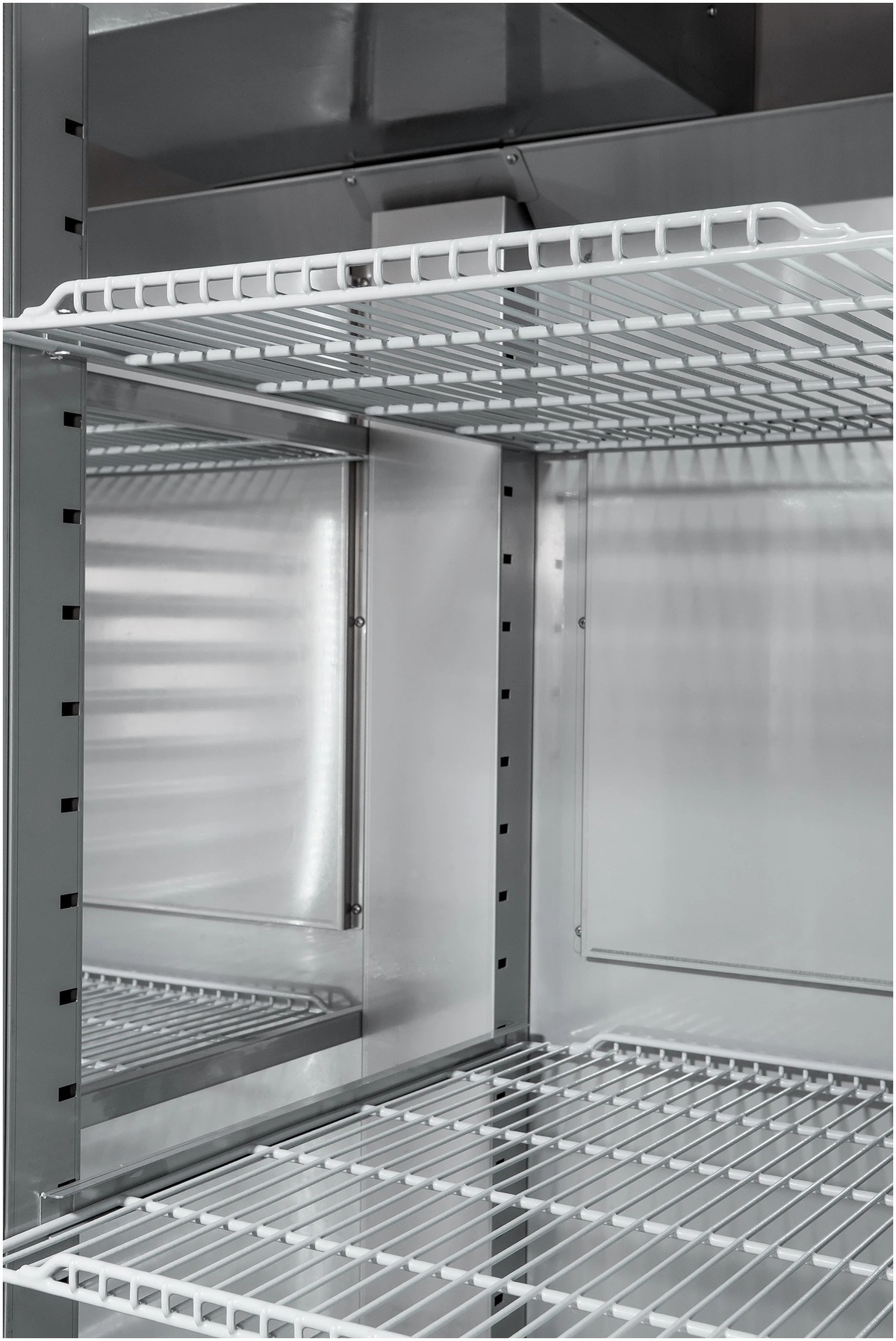 Sterling Pro Vantage 1400L Inverter Double Door Gastronorm Freezer - XNI142V 2
